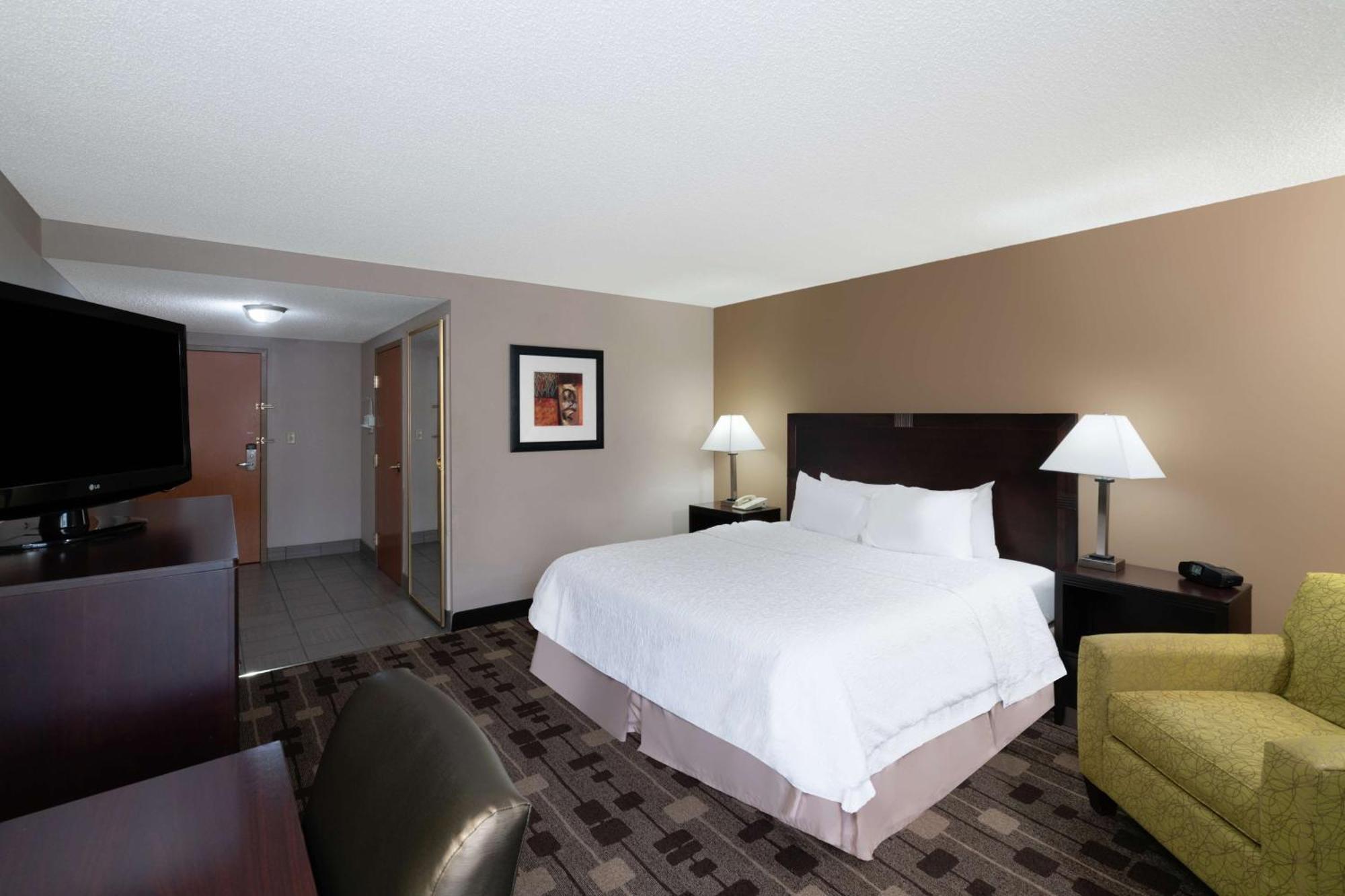 Hampton Inn Dublin Newbern Экстерьер фото